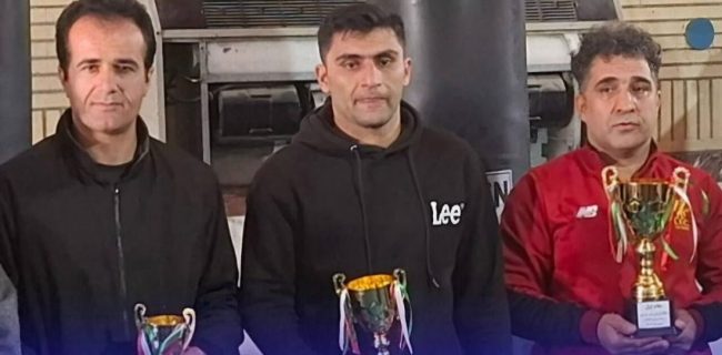 سنندج قهرمان بوکس بزرگسالان کردستان شد