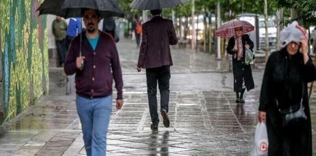 وزش بادها و بارش بهاری در آسمان کردستان