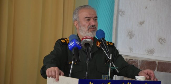 خباثت دشمنان علیه جمهوری اسلامی تمامی ندارد