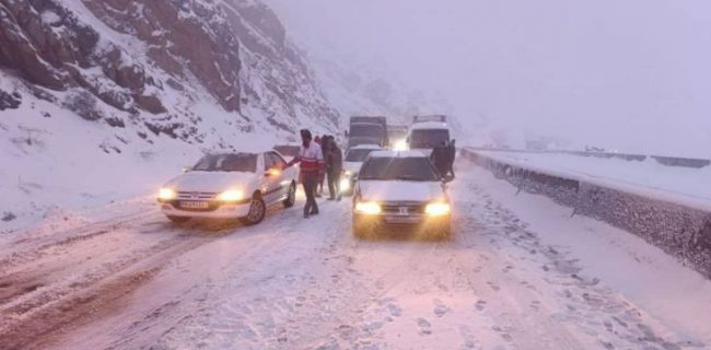 هلال‌احمر به ۱۰۰ نفر امدادرسانی کرد