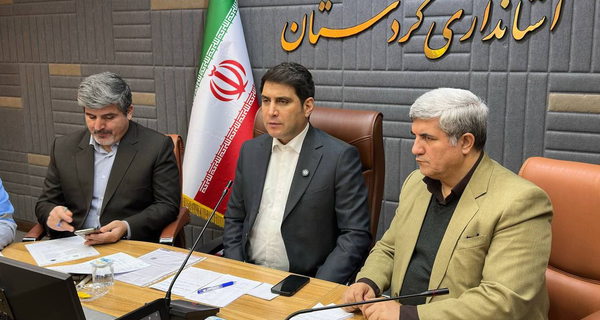 دستگاه‌ها برای مقابله با برف و کولاک در آماده‌باش باشند