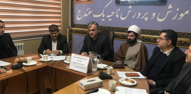 بی‌توجهی به آموزش و پرورش قابل قبول نیست