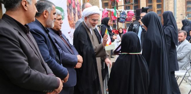 آیین گرامیداشت دختران جان‌فدای ایران در سنندج برگزار شد