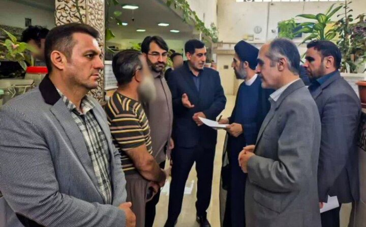 دیدار بدون واسطه با ۳۰۰ زندانی دیدار بدون واسطه با ۳۰۰ زندانی