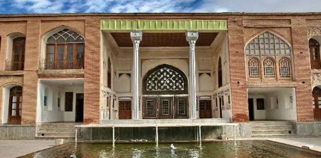 خانه‌های تاریخی، روایتِ هویتِ کردستان
