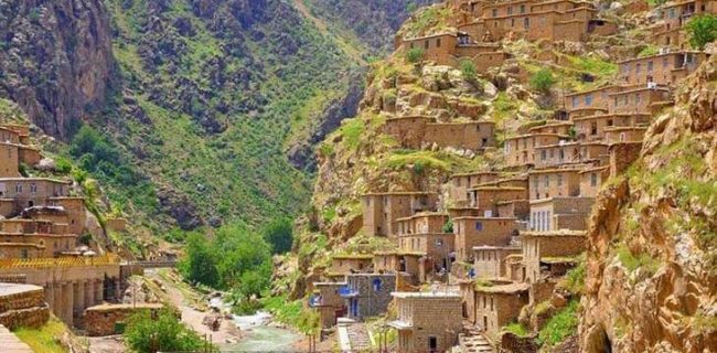 کردستان در محاصره موج تازه گردشگران کردستان در محاصره موج تازه گردشگران