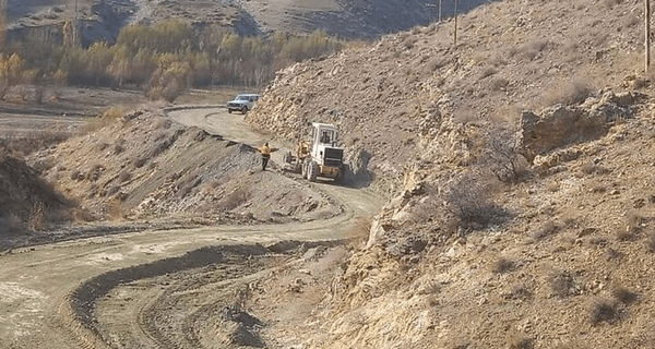 توسعه روستاها در گرو تکمیل راه‌های ارتباطی است