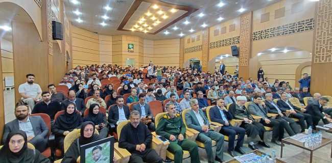 تجلیل از افتخارآفرینان ورزش کردستان در عرصههای جهانی و آسیایی تجلیل از افتخارآفرینان ورزش کردستان در عرصههای جهانی و آسیایی